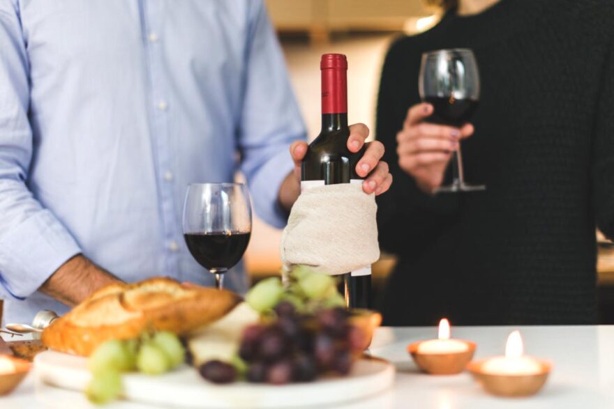 10 tips for holding a blind wine tasting