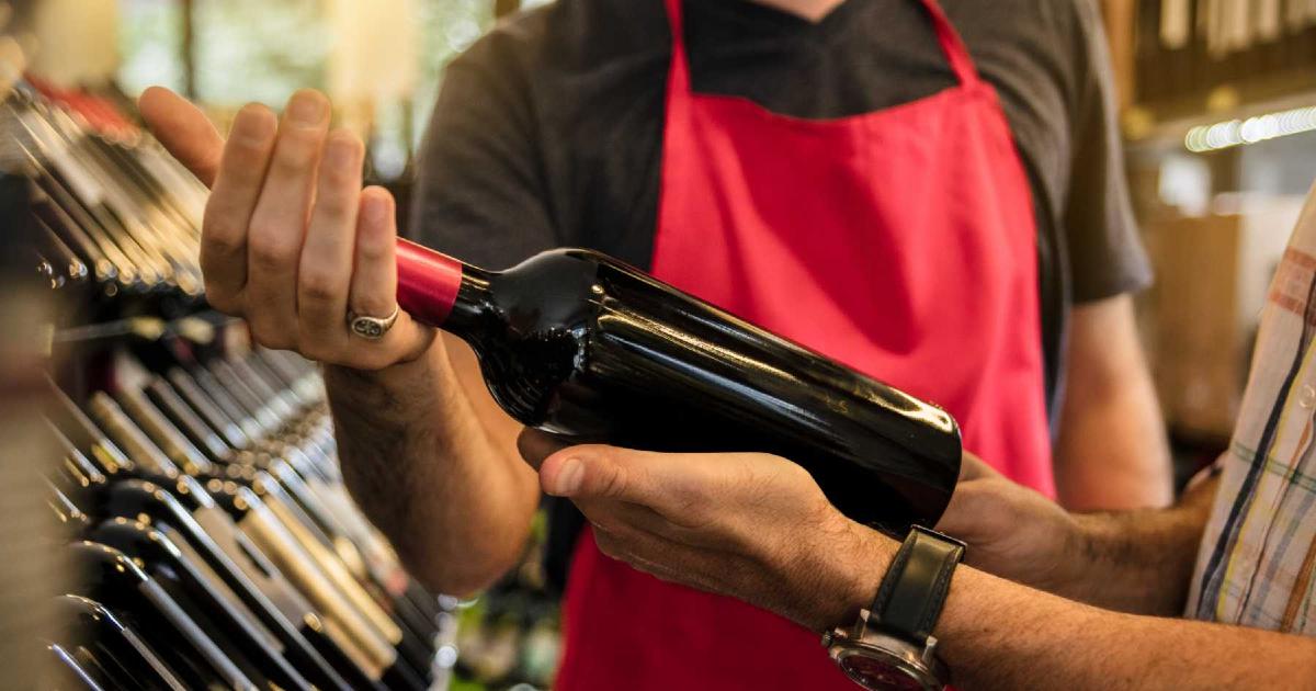 How to Buy Wine Questions to Ask at the Wine Shop