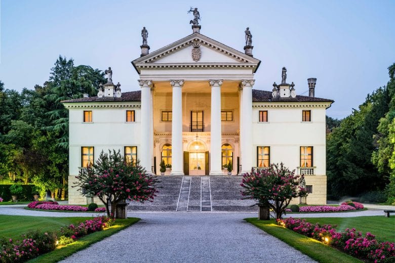 Khám phá Villa Sandi: Thêm chút lấp lánh cho kỳ nghỉ của bạn!